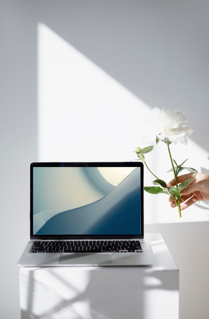  Laptop Gaming MSI Thin 15 B13UC 2044VN Core i7 13620H / Ram 16GB / SSD 512GB / 15.6 inch 144Hz / RTX 3050 4GB