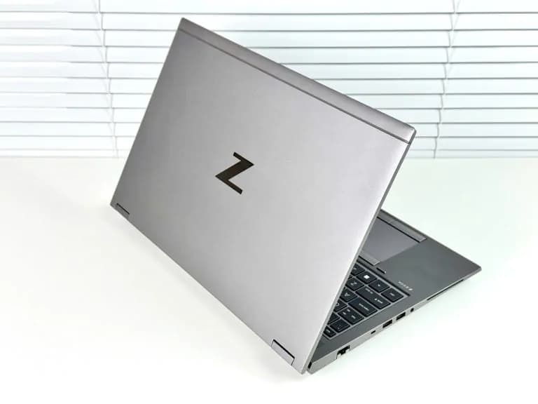 Laptop HP Zbook Fury 15 G8 Core i7-11850H / Ram 16GB / SSD 512GB / 15.6″ FHD / VGA A2000 4GB