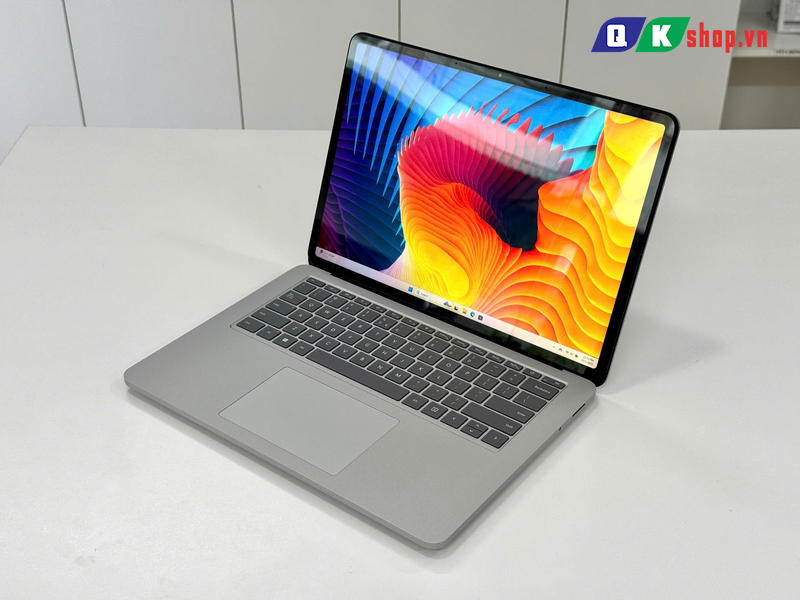 Laptop Microsoft Surface Laptop Studio Core i5 11300H / Ram16GB / SSD 512GB / 14.4 ” 2K(2400 x 1600), cảm ứng /  New 100%